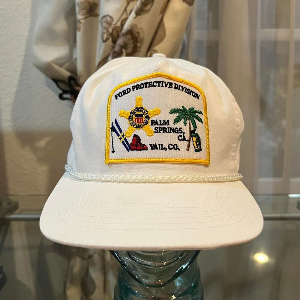 New-era Men's White and Cream Hat